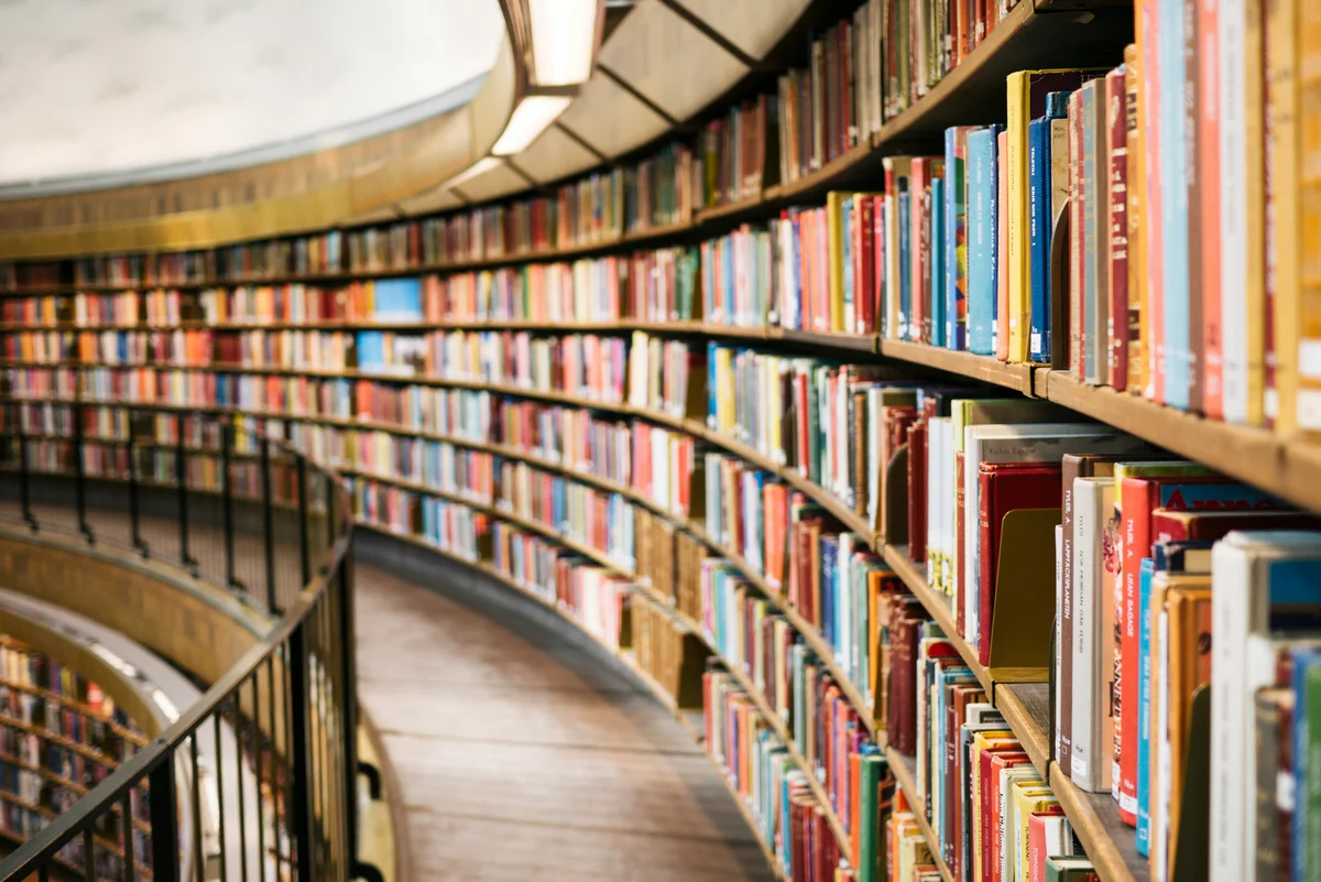 3 Practical Books Everyone Should Read for a Better Life
